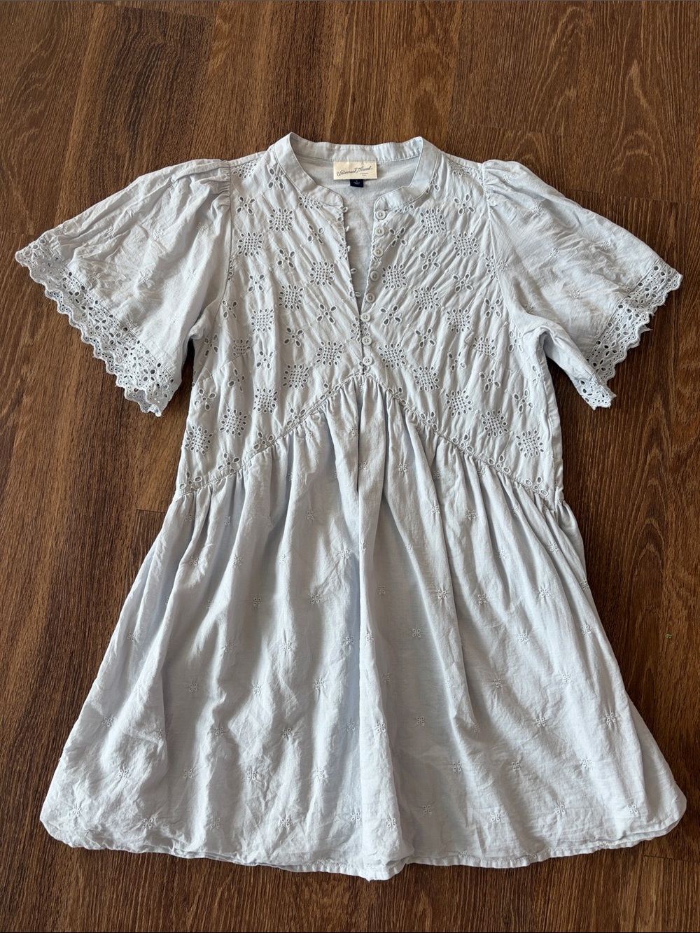 Universal Thread 100% Cotton Eyelet Button-Front Dress in Pale Blue, Size S